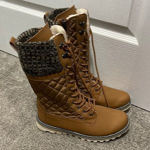 Polar Winter Boots. Women’s Size 9.